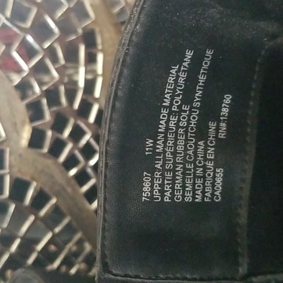 11W Boot - Picture 3 of 5